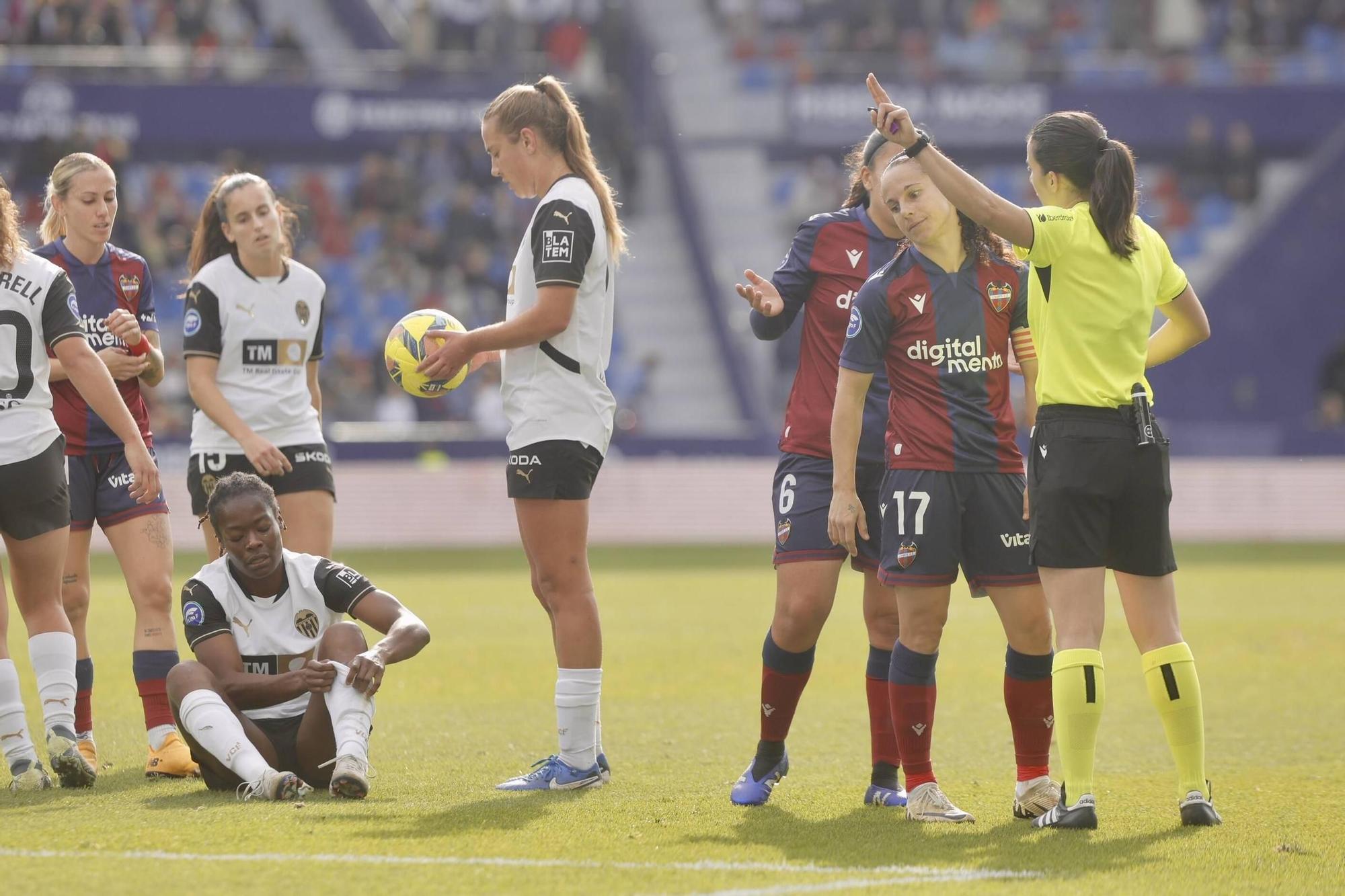 Las mejores fotos del Levante - Valencia de LaLiga F