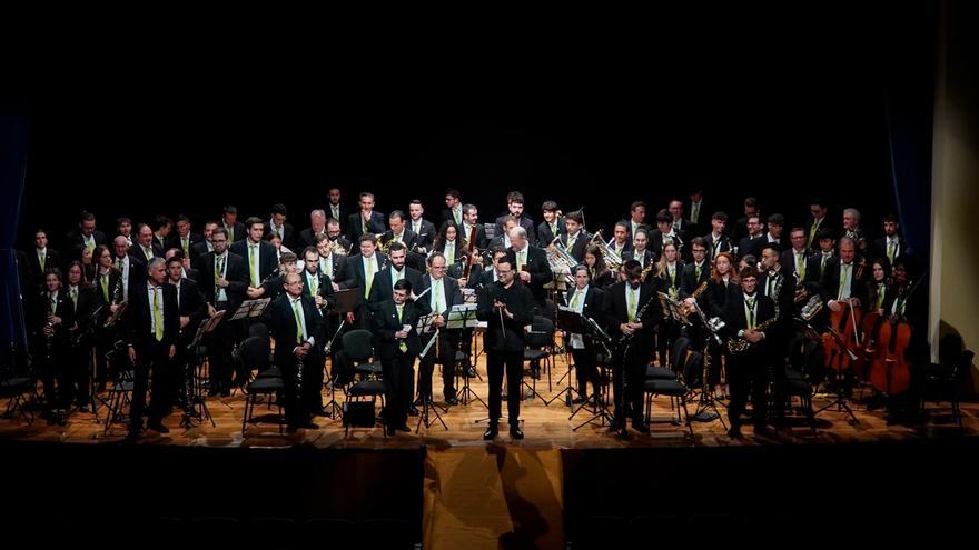 Concierto en el Port de la Banda Sinfónica de la Lira Saguntina