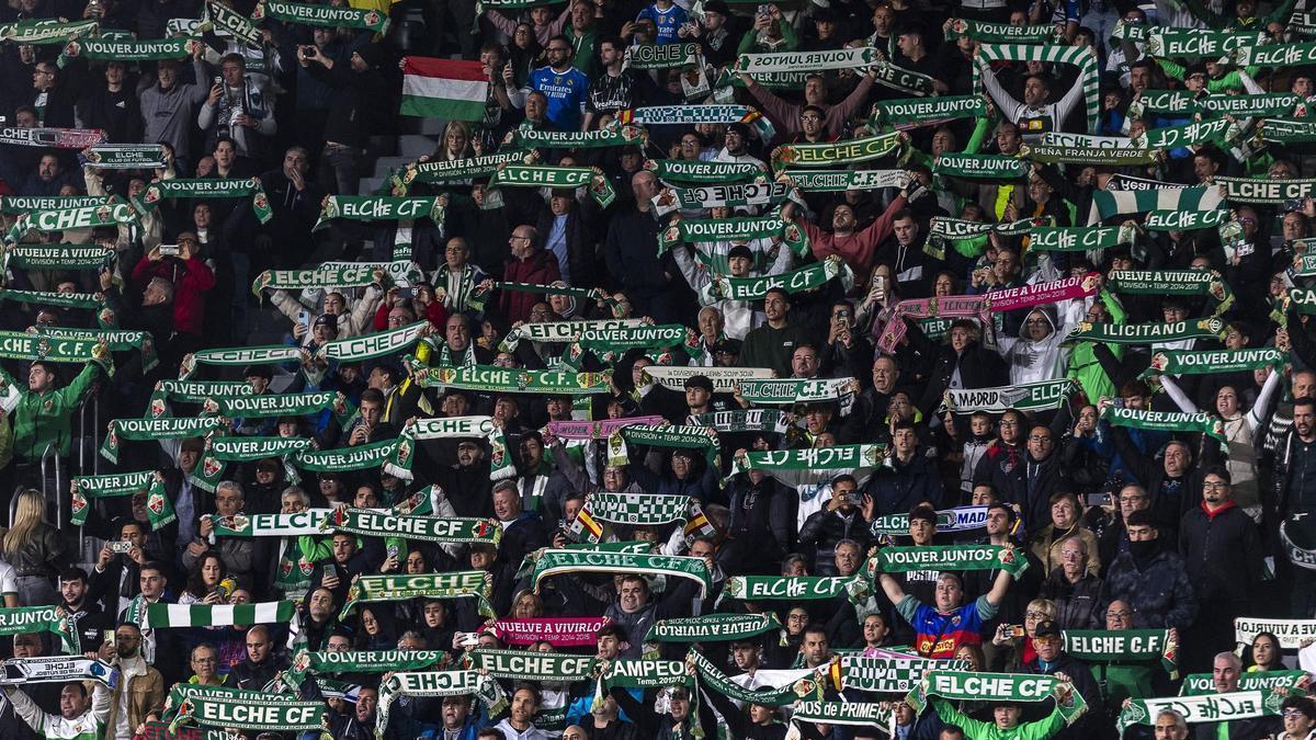 Afición del Elche en el partido contra el Real Madrid de esta temporada