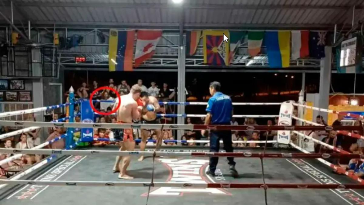 Daniel Sancho en un combate de Muay Thai