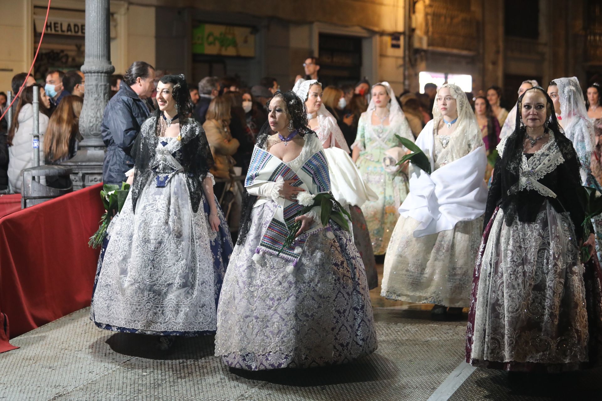 Búscate en la Ofrenda por la calle Quart (entre 21.00 y 22.00 horas)