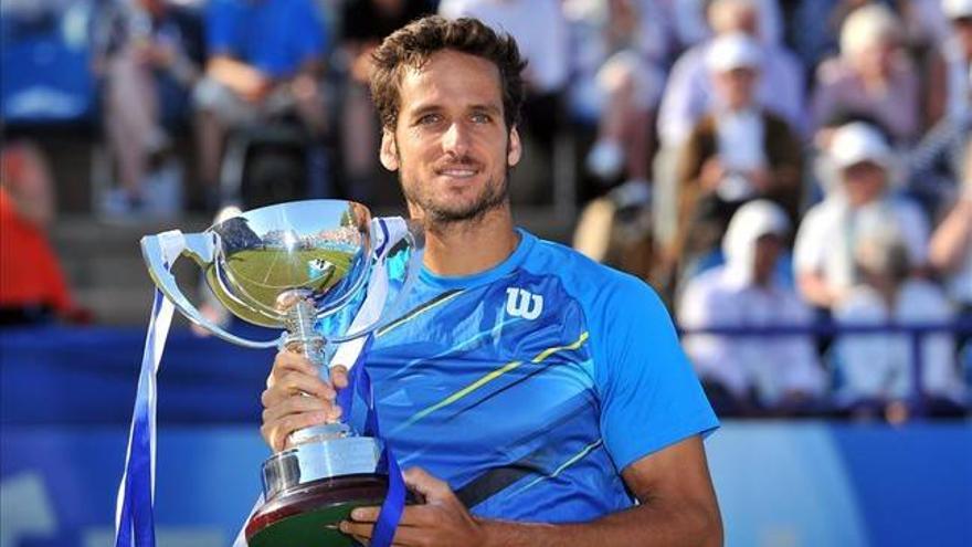 Feliciano López consigue su primer título de la temporada en Eastbourne