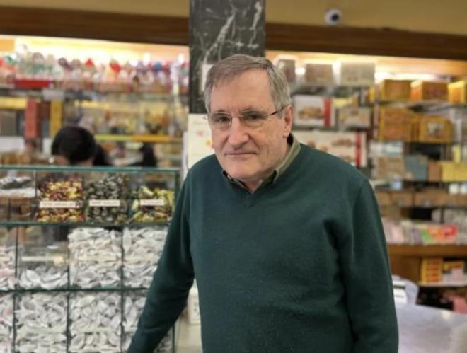 Josep Maria Roig, ha reivindicat la defensa del patrimoni immaterial de les botigues, per salvar la seva activitat i no només els seus ornaments