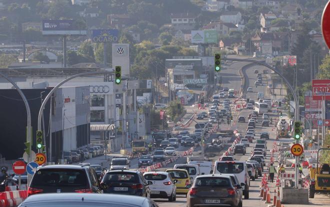 Vigo suprime la polémica «turboglorieta» de la avenida de Madrid