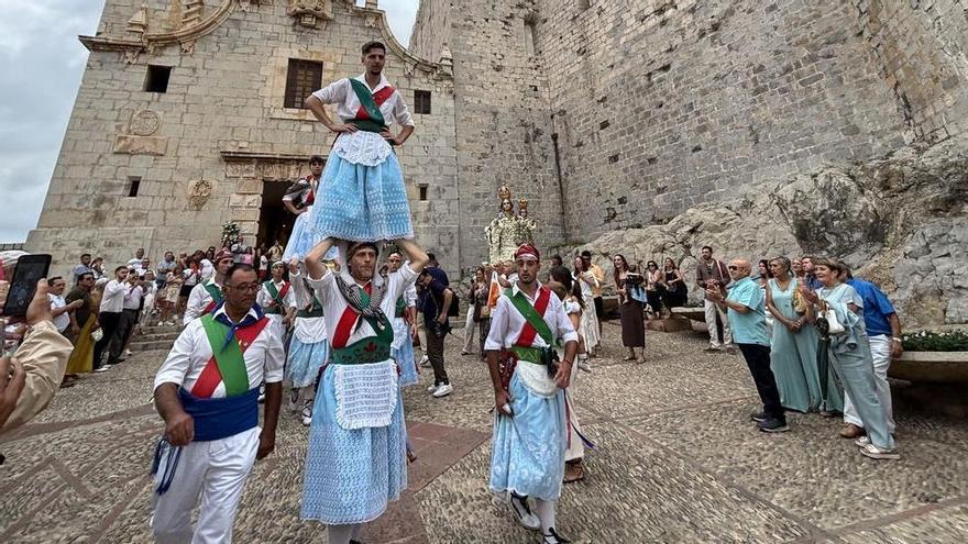 Peñíscola erlebt seine ersten BIC-Feste mit 11 Tagen Tradition, Musik und Feuerwerk