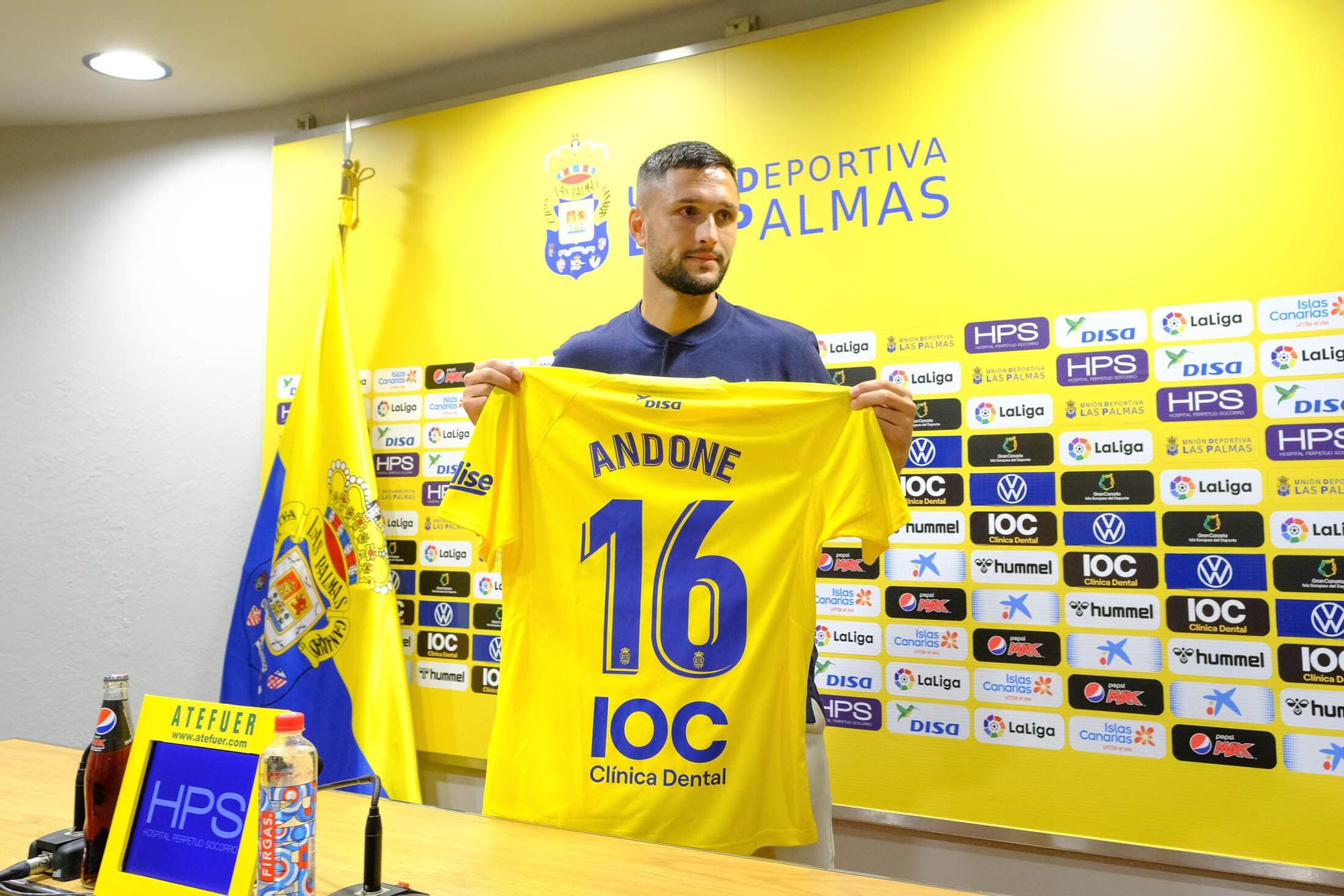 Presentación de Florin Andone, nuevo delantero de la UD Las Palmas