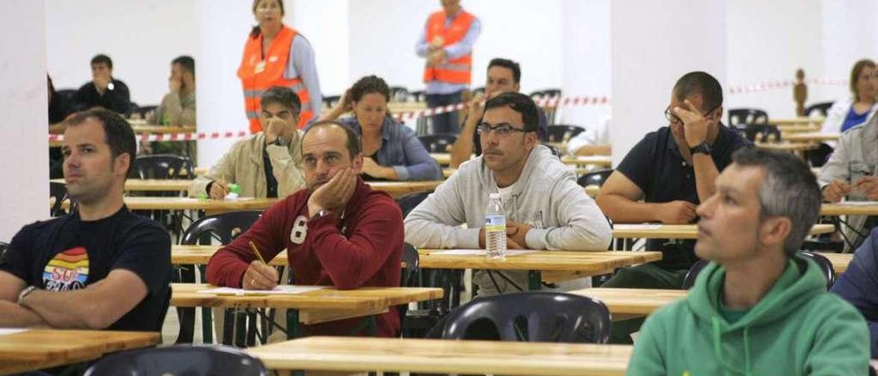 Opositores en un examen celebrado en la Semana Verde el pasado año. // Bernabé/Luismy