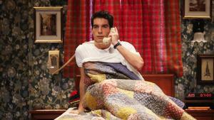 En el musical, destaca el dueto protagonista: Diana Roig con una sólida construcción de la frágil Rita, y un electrizante Roc Bernardí.