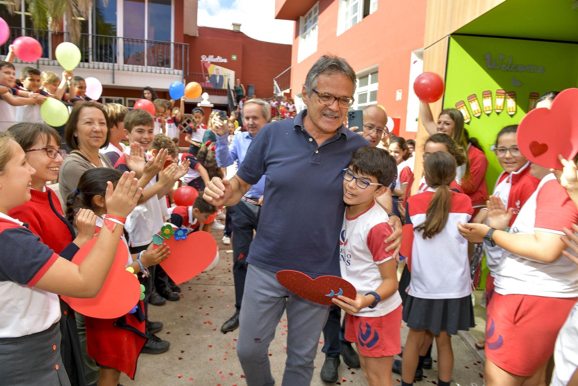 La emotiva despedida de Gilberto Jorge Acosta, profesor del Colegio Arenas