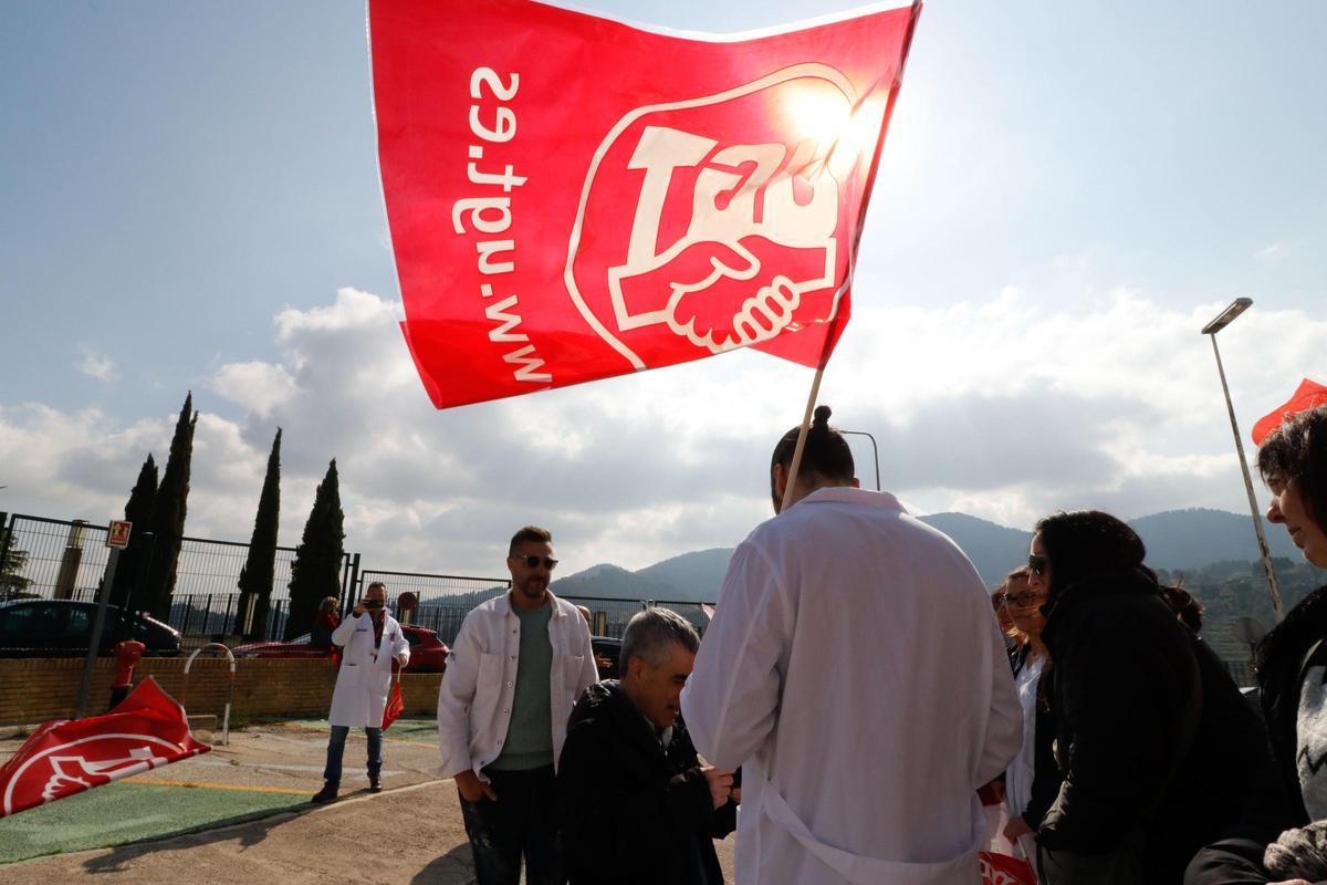 Imágenes de las protestas en Alcoy del personal de Radiología