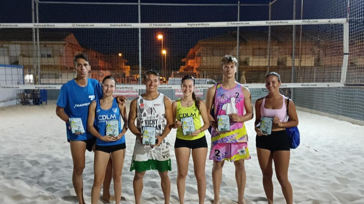Las mejores parejas del campeonato de voley playa