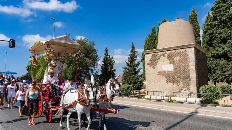 Cartagena honra al patrón San Ginés de la Jara con una procesión y una romería