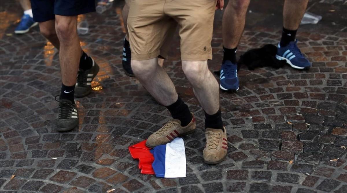 crmartinez34289614 football soccer   euro 2016    lille  france  14 6160616132947