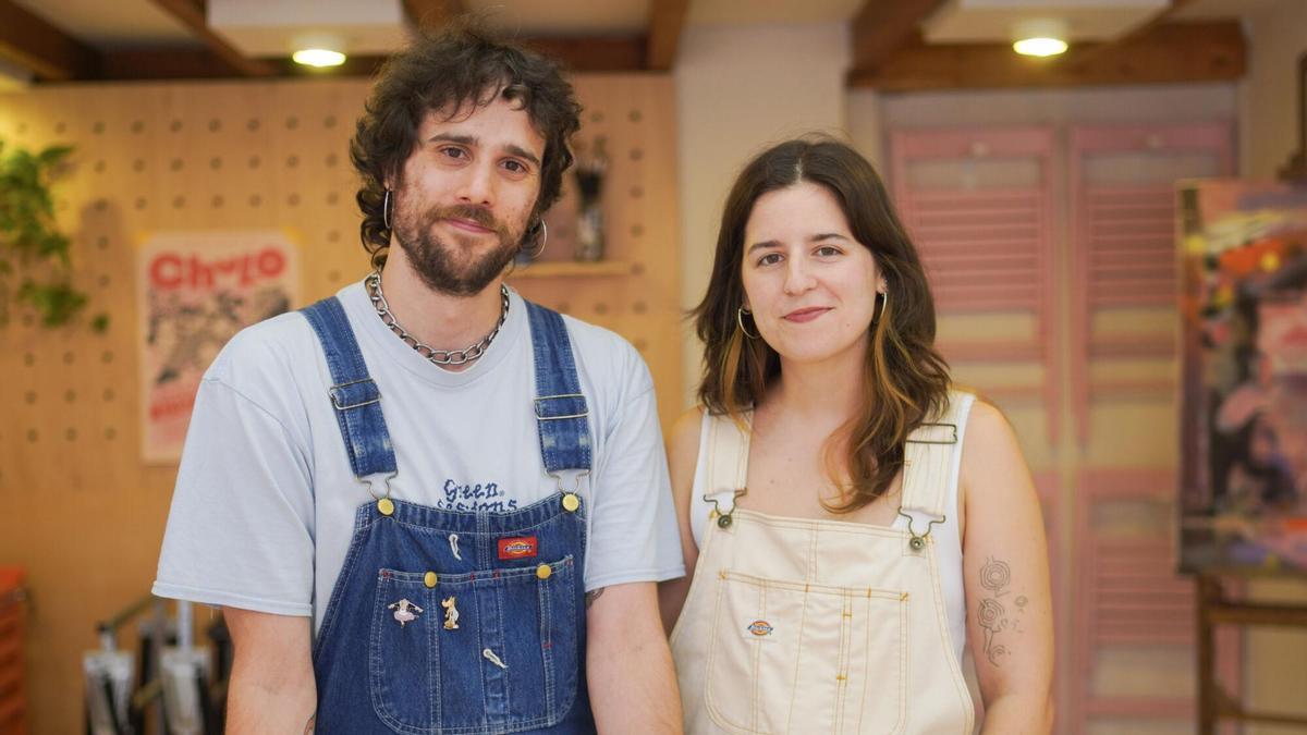 Abre na Coruña Estudio Chulo, un espazo onde perder o medo a crear: "É para facelo como de pequenos: pintar sen un propósito"