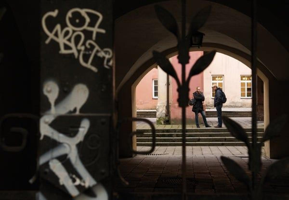 Los edificios de la Universidad, uno de los mayores atractivos de Vilna, se articulan en torno a tre