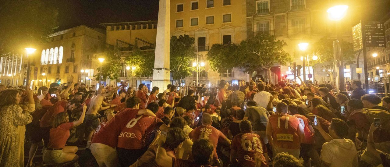 Real Mallorca-Fans feiern den Klassenerhalt