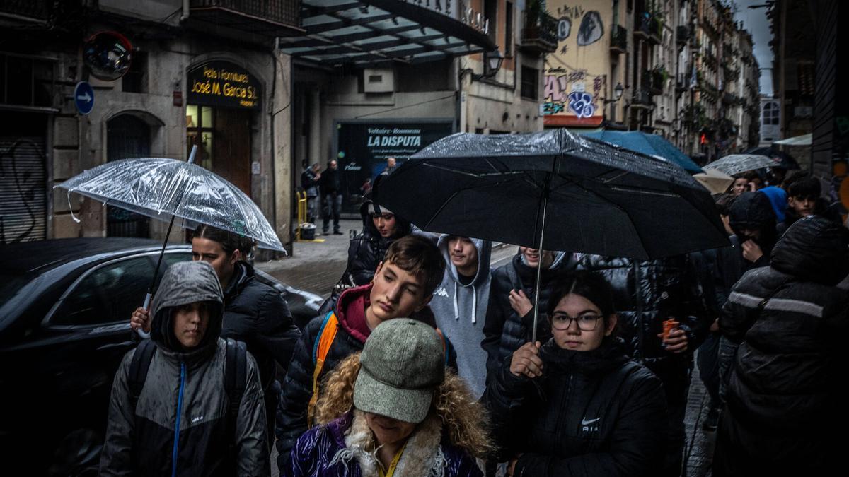 Katalonya kuvvetli rüzgarlar ve termometrelerde düşüşle geçen bir haftaya hazırlanıyor