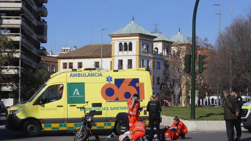 La colisión de una moto y un coche en Vallellano deja dos heridos en Córdoba