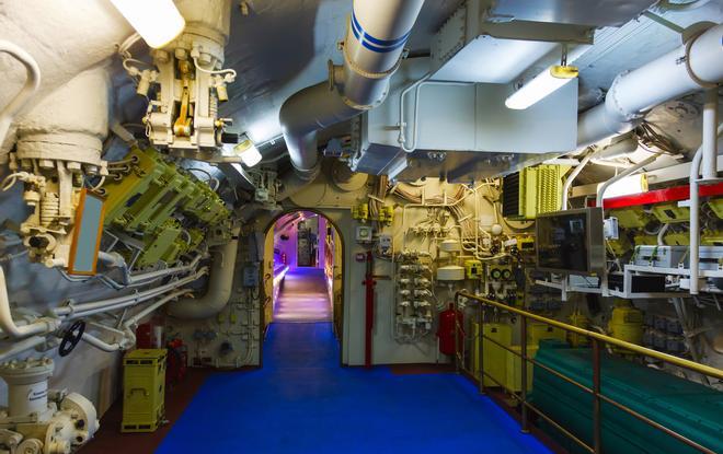 Ctastrofes submarinas - Interior submarino maquinas
