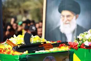 L’Iran elegeix el successor de Khamenei, però no en revela encara el nom
