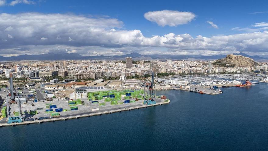 El Puerto de Alicante iniciará en México la apertura de líneas con el continente americano