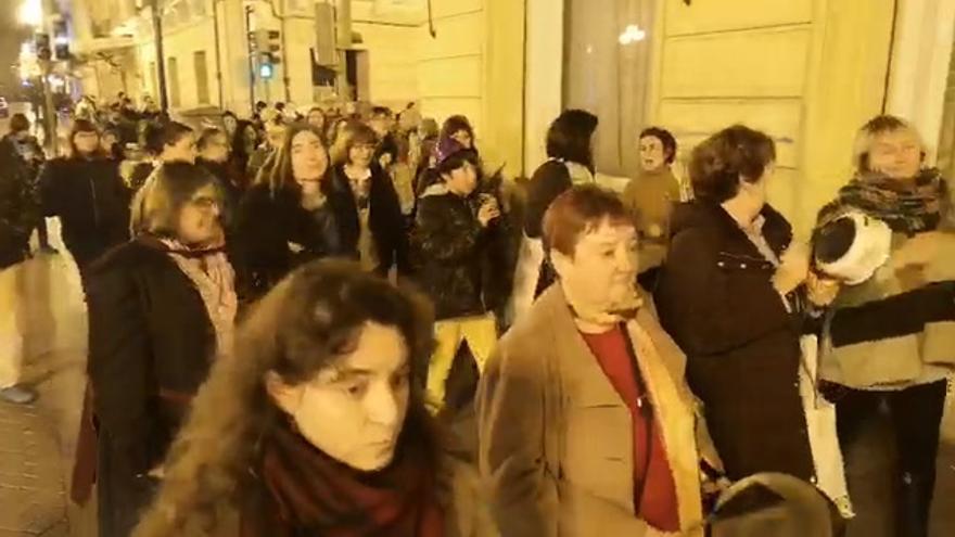 Cacerolada por el feminismo en Castellón