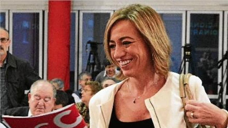 Una somrient Carme Chacón abans de començar el Consell Nacional del PSC.