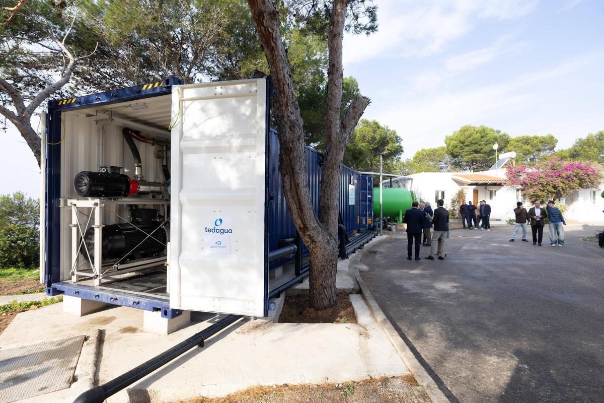 Todas las imágenes de la puesta en marcha de la desaladora de Sant Antoni
