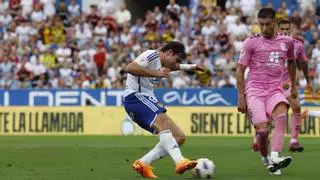 El Real Zaragoza eleva el precio de Iván Azón por encima de los dos millones