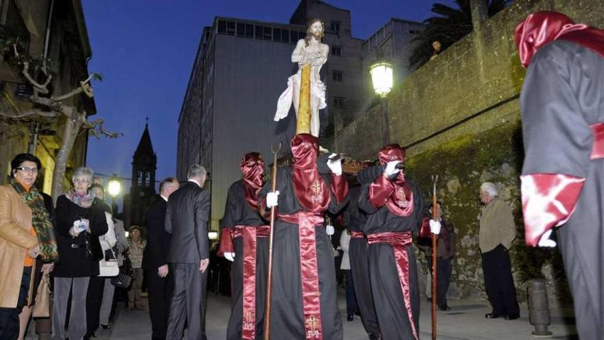 Imagen de las celebraciones de Semana Santa en A Estrada el pasado año. // Bernabé