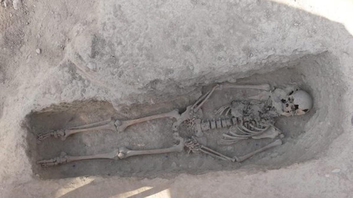 Exhumado en Torelló el esqueleto de un soldado republicano fusilado en la Guerra Civil