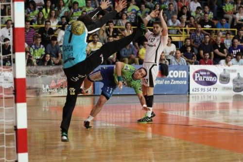 Balonmano: MMT Seguros - Helvetia Anaitasuna (25-24)