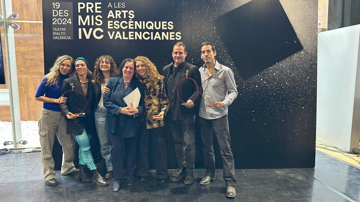 Imagen con algunos de los alicantinos premiados: Paula Serrano, Asun Noales, Luis Crespo y Sebastián Rowinsky