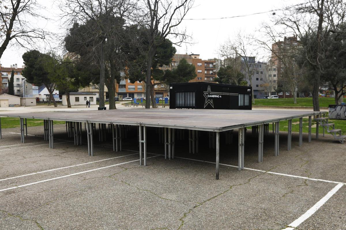 En imágenes | Una Cincomarzada atípica en Zaragoza: el Tío Jorge vacío y las máquinas trabajando en San Miguel y La Romareda