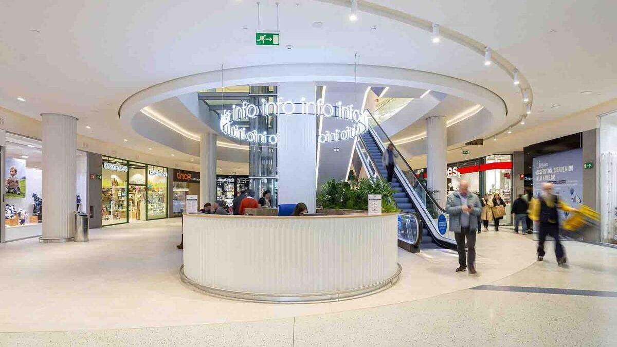 Un centro comercial gallego, el primero de España en lograr una certificación internacional por su gestión de los riesgos