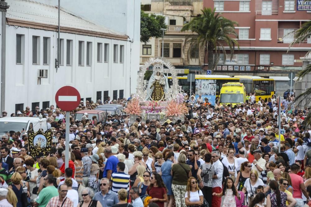 Procesión marítima de la Virgen del Carmen