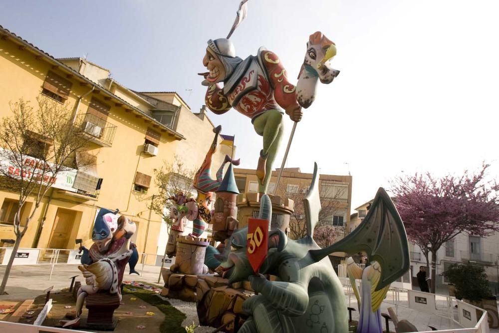 Falla Sant Jordi. PERALES IBORRA