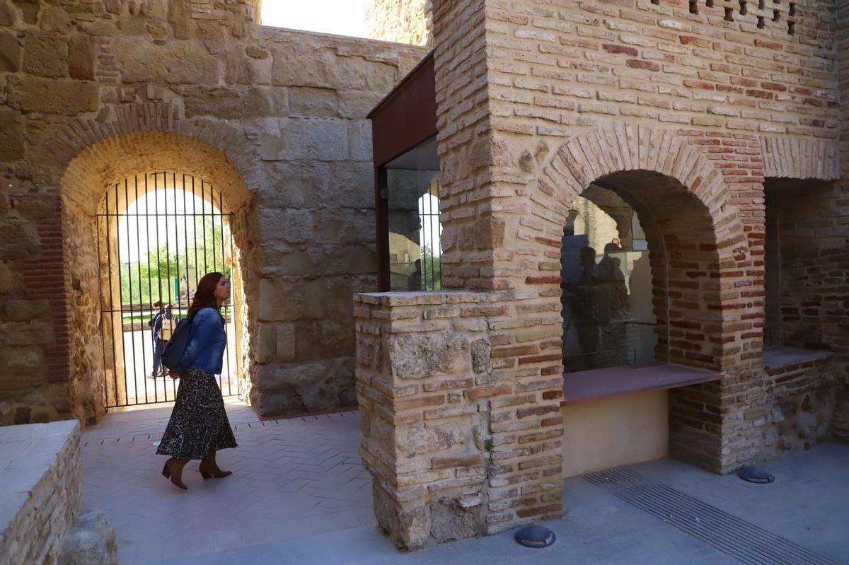 Nuevas taquillas del Alcázar, en el patio de las Mujeres.