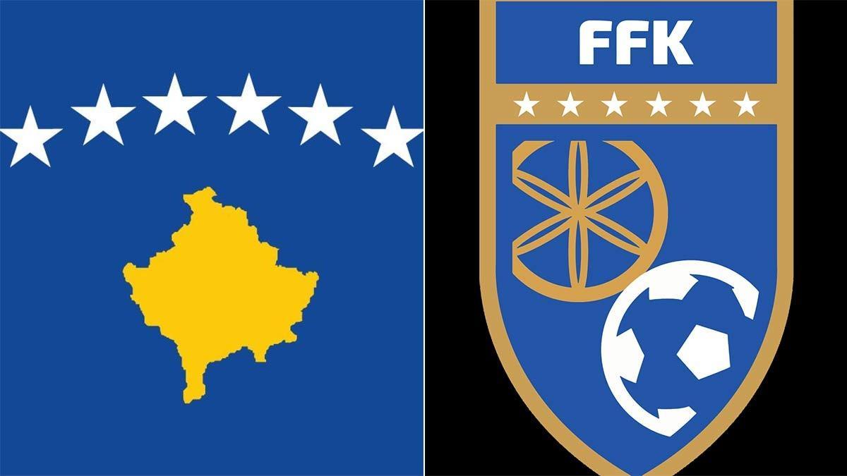 La bandera nacional de Kosovo y la bandera de la federación kosovar de fútbol