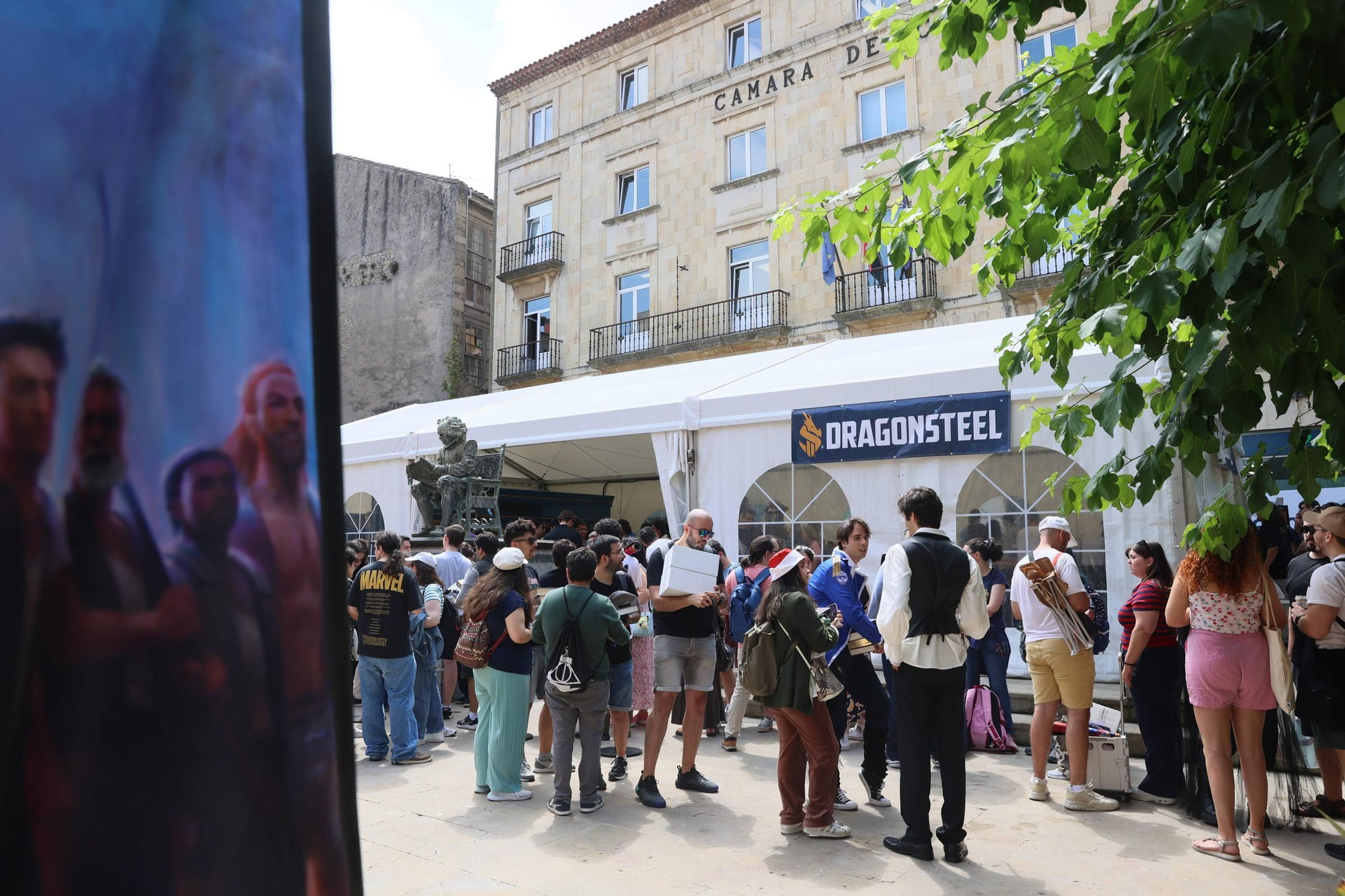 EN IMÁGENES: El multitudinario recibimiento a Brandon Sanderson