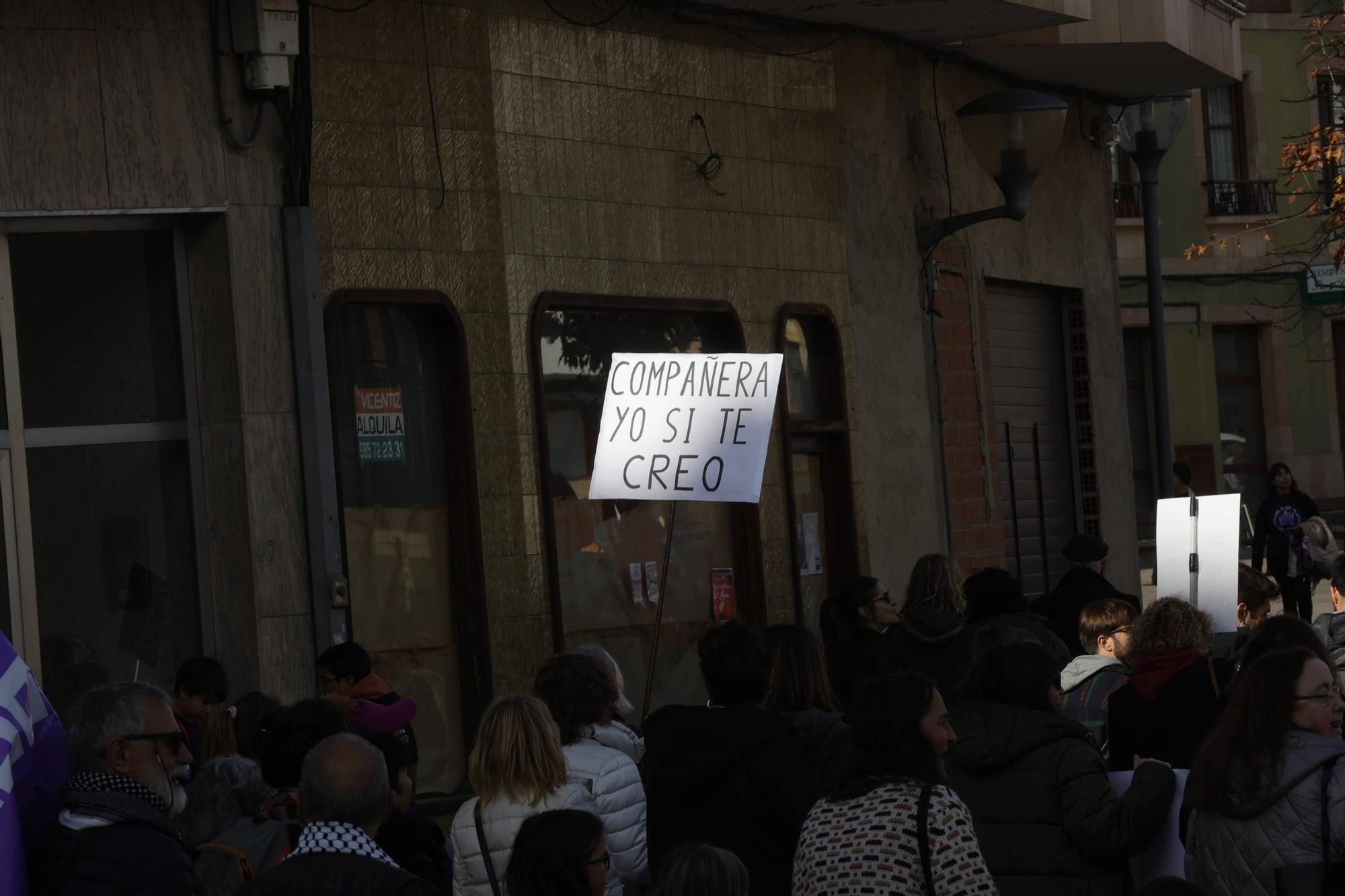 Así fue la manifestación del 25N en Pola de Siero