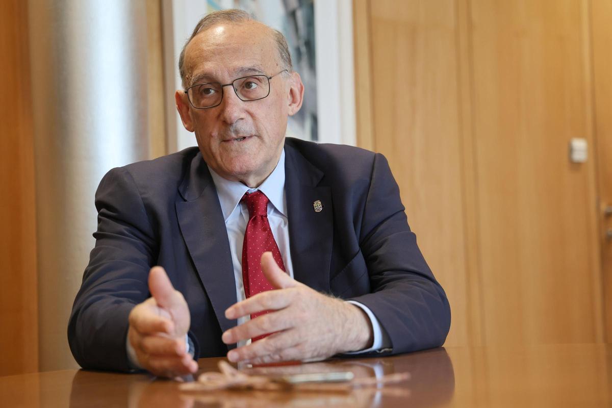 Manuel Reigosa, rector de la Universidad de Vigo.