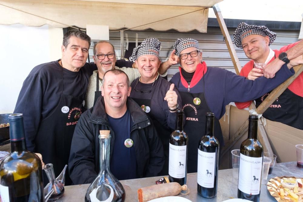 Los vecinos pudieron disfrutar de una tradicional y divertida jornada gastronómica