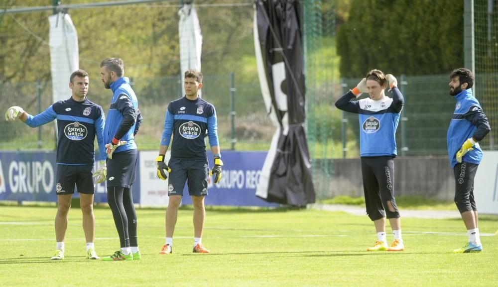 El Deportivo entrena para reponerse de la goleada