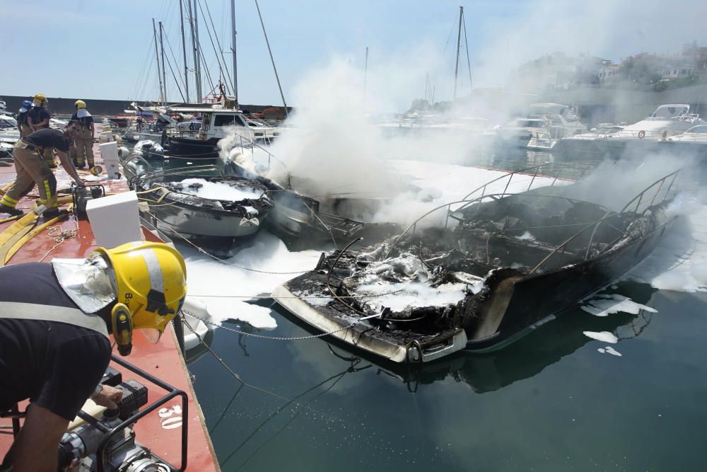 Incendi al port de Palamós