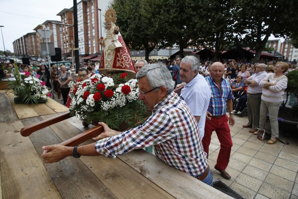 Misa y procesión en Versalles