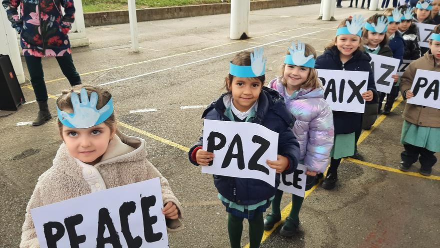 La celebración del Día Escolar de la Paz, en imágenes