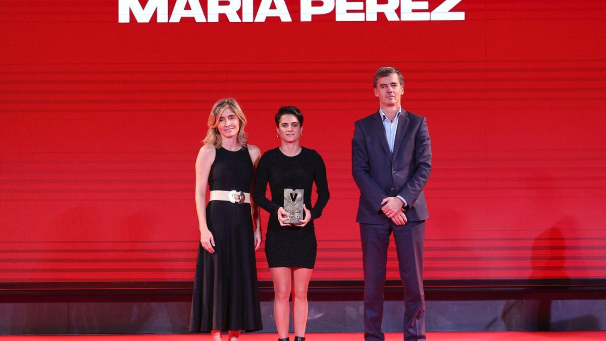 María Pérez recoge el Premio Valores Extraordinario