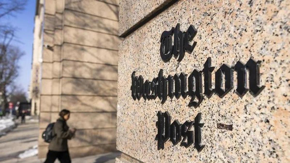 Fotografía de la fachada del edificio del periódico The Washington Post.