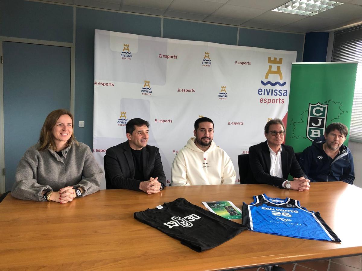 Imagen de la firma del convenio de colaboración.